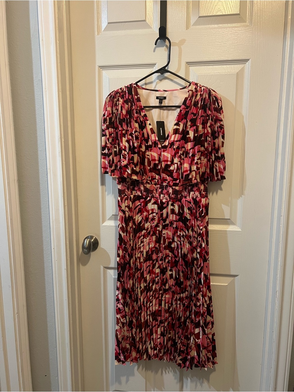 Express Pink Multi-Tone V-Neck Midi Dress
